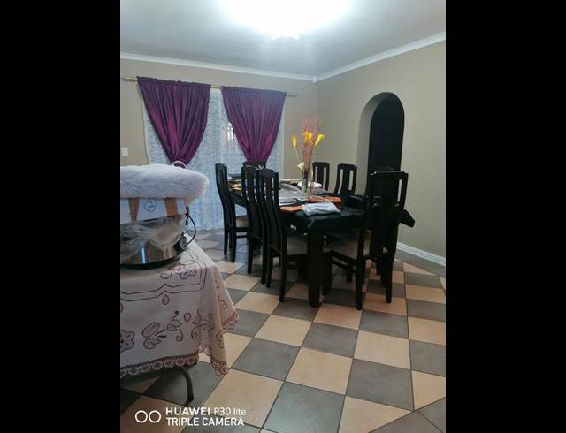 4 BEDROOM HOUSE FOR SALE IN BRACKENHAM